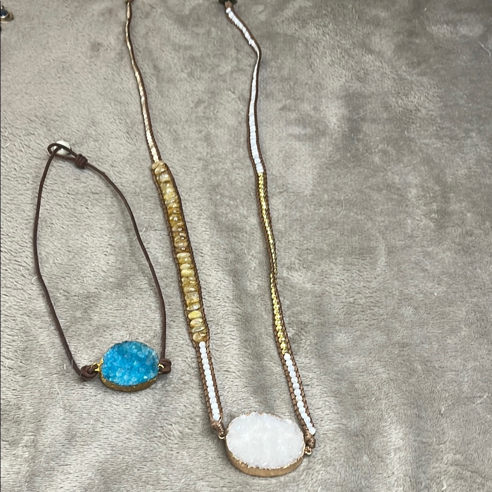 Elegant Blue and White Stone Jewelry Set